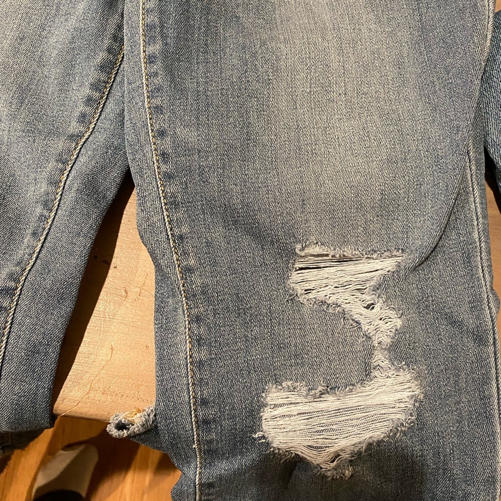 Universal Thread jeans - Picture 4 of 5